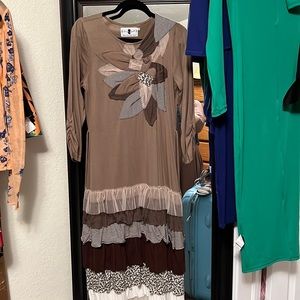 Dainty Jewels appliqué dress